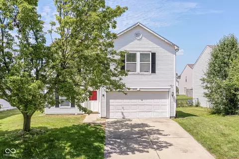 8828 Browns Valley Ct, Camby, IN 46113