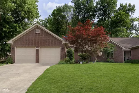 9117 W Point Dr, Indianapolis, IN 46268