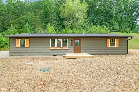 186 Salt Creek Rd, Nashville, IN 47448