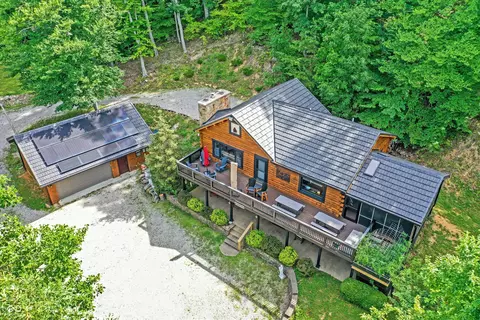 8991 Ella St, Nashville, IN 47448