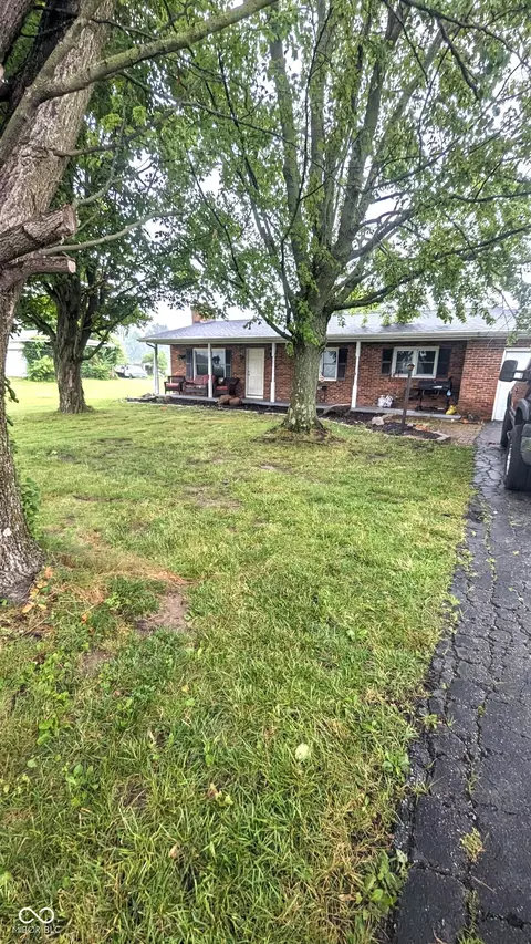 863 S 450 E, Franklin, IN 46131