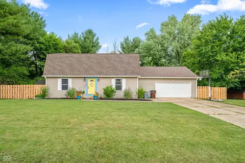 116 Kerry Hill Dr, Seymour, IN 47274