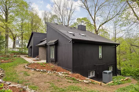 8231 Moore Rd, Indianapolis, IN 46278