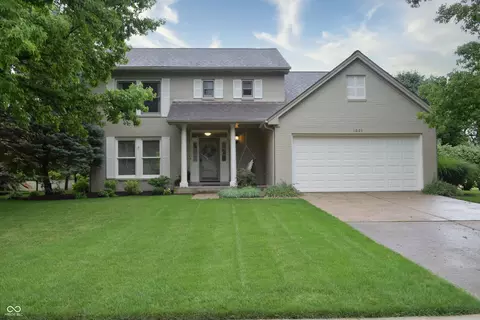 1621 Waterford Dr, Zionsville, IN 46077