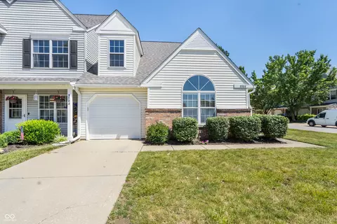 9594 Gibbes St, Fishers, IN 46038