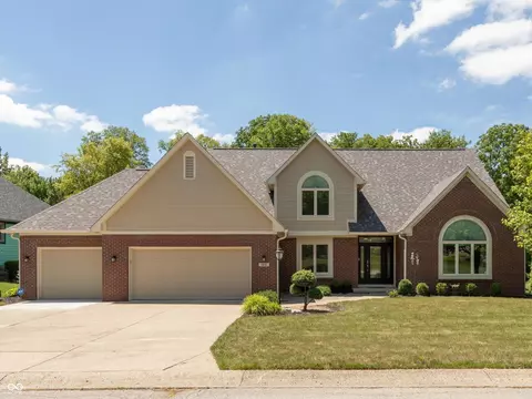11631 Admirals Ln, Indianapolis, IN 46236