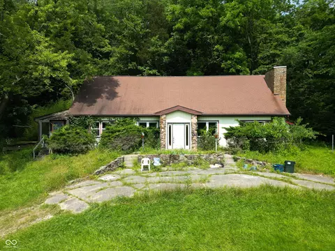 1262 Yellowwood Lake Rd, Nashville, IN 47448