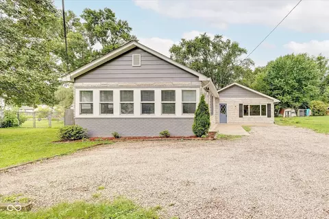 1074 S Morgantown Rd, Greenwood, IN 46143