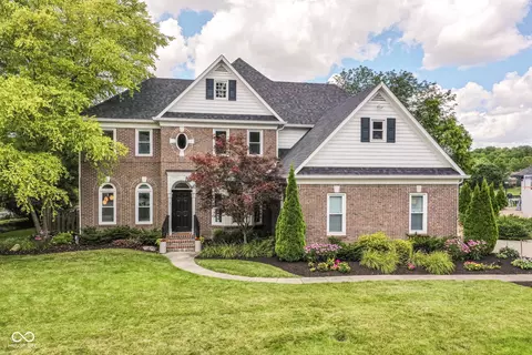 6432 Calais Dr, Indianapolis, IN 46220