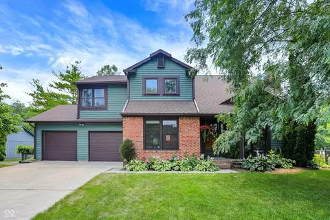 8949 Ginnylock Dr, Indianapolis, IN 46256