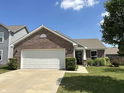 11132 Dark Star Ln, Noblesville, IN 46060