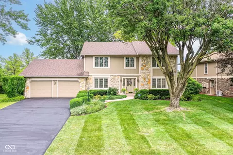 8107 Castle Lake Rd, Indianapolis, IN 46256