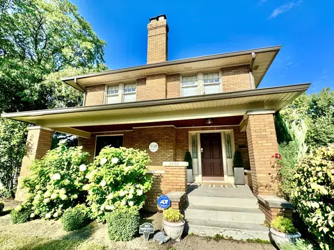 3728 Guilford Ave, Indianapolis, IN 46205