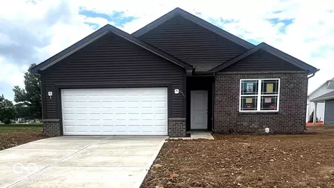 1051 Mcbride St, Greenfield, IN 46140