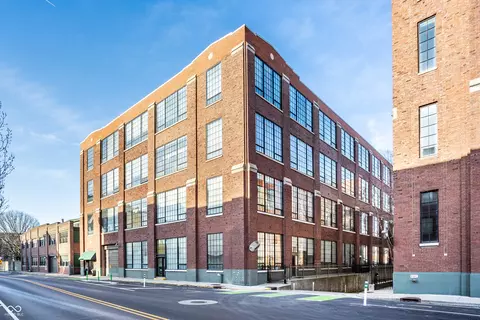 630 N College Ave #302, Indianapolis, IN 46204