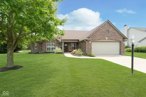 8405 Tilly Mill Ln, Indianapolis, IN 46278