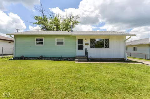 303 Idlewood Dr, Anderson, IN 46017