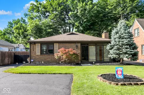 2249 Kessler Blvd E Dr, Indianapolis, IN 46220