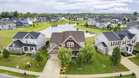 3587 Snowdon Dr, Westfield, IN 46074