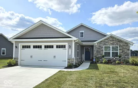 1778 River Birch Dr, Greenfield, IN 46140