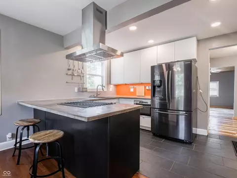 Kitchen - 709 E Main St, Plainfield, IN 46168 photo 3 of 7