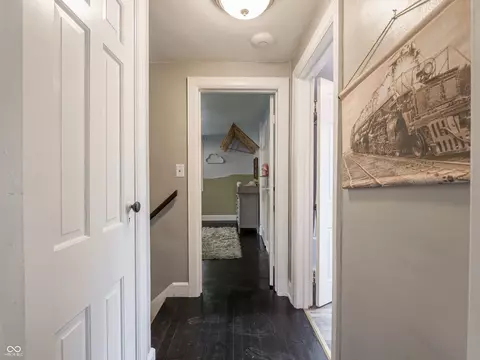 Entry Way - 709 E Main St, Plainfield, IN 46168 photo 4 of 5