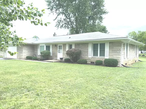1365 Hope Dr, Avon, IN 46123
