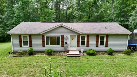 6616 Carmel Ridge Rd, Morgantown, IN 46160