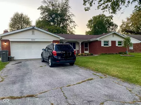 6820 Hi Vu Dr, Indianapolis, IN 46227