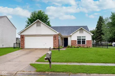 2020 Lohr Dr, Indianapolis, IN 46214