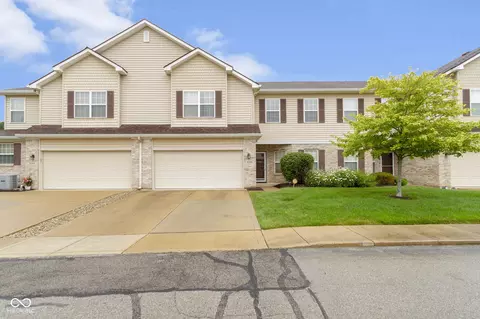 6268 Eller Creek Dr, Fishers, IN 46038