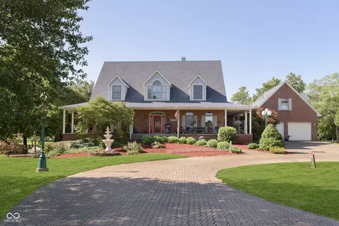 7543 E 300 S, Elwood, IN 46036