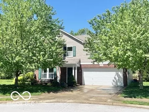 9967 Pine Grove Ct, Indianapolis, IN 46234