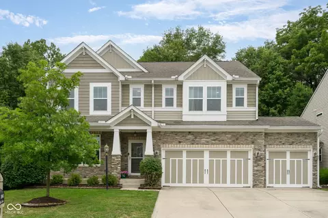 18865 Elder Ridge Dr, Noblesville, IN 46062