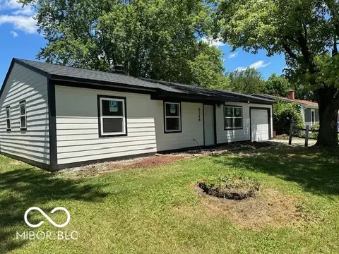 8248 E 41st St, Indianapolis, IN 46226