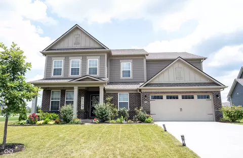 12121 Lantana Ln, Fishers, IN 46037
