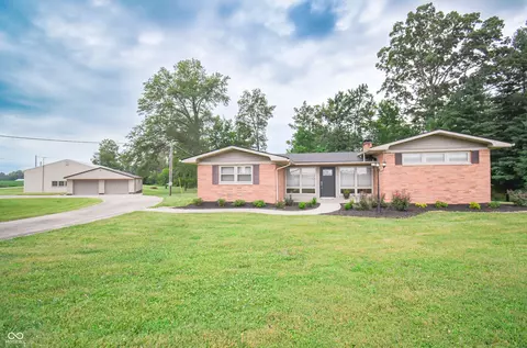 10 N Us Hwy 31, Seymour, IN 47274
