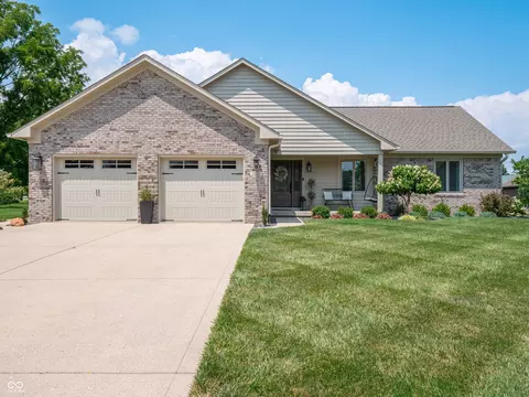 1250 Renee Dr, Plainfield, IN 46168