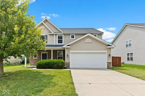 6089 Green Willow Rd, Whitestown, IN 46075