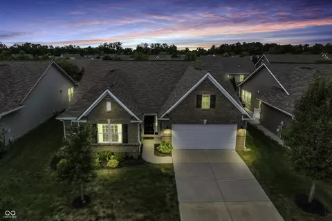14072 Timber Knoll Dr, Mccordsville, IN 46055