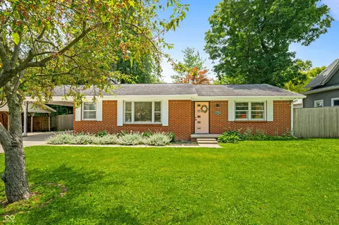 1133 E King St, Franklin, IN 46131