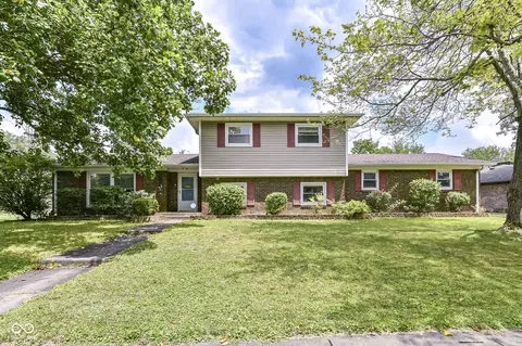 1111 Riverview Dr, Greenfield, IN 46140