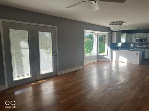 Living - 4376 W Silverthorne St, Bloomington, IN 47404 photo 2 of 3