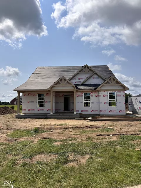 1169 Paul Revere Dr, Mooresville, IN 46158