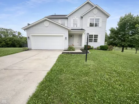 10725 Regis Ct, Indianapolis, IN 46239