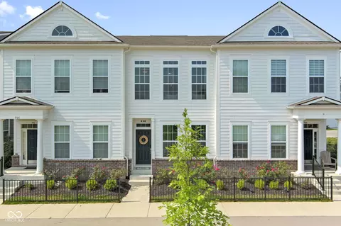 912 Kinzer Ave, Carmel, IN 46032