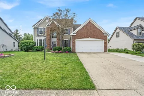 7539 Linden Ct, Fishers, IN 46038