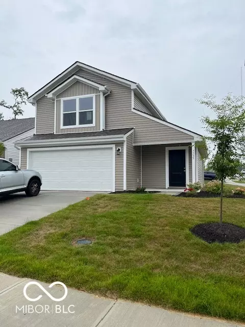 7735 Garnet Ave, Indianapolis, IN 46268