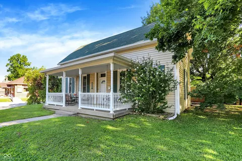 798 W Jefferson St, Franklin, IN 46131