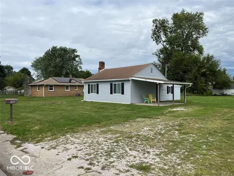 940 E York St, Martinsville, IN 46151